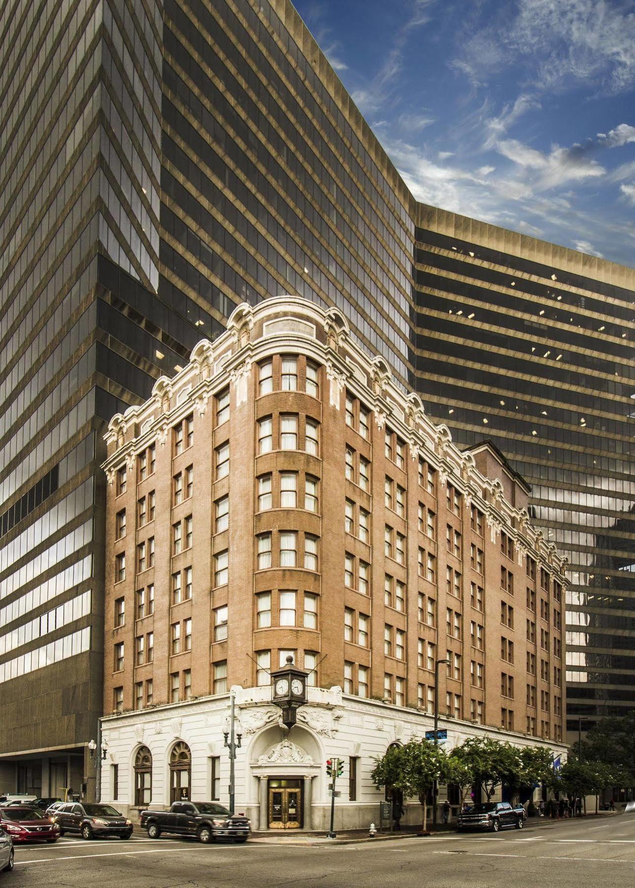 The Whitney Hotel Nova Orleães Exterior foto